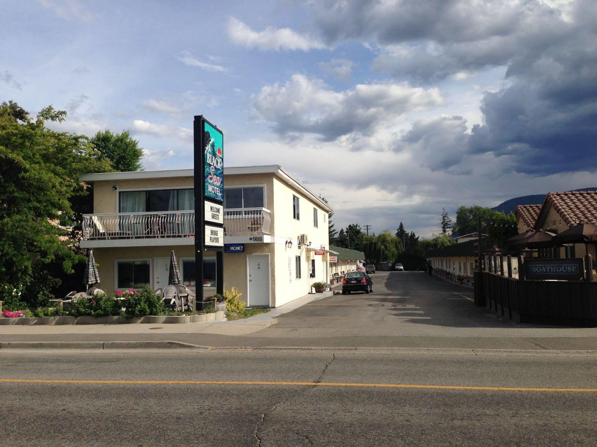 Black Sea Motel Penticton Kültér fotó